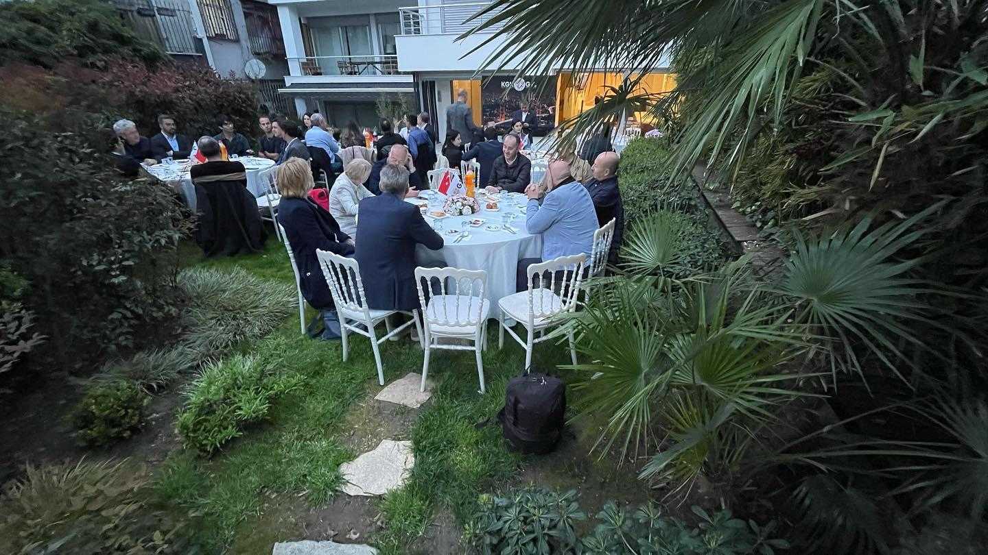 Yabancı medya KGK iftarında buluştu