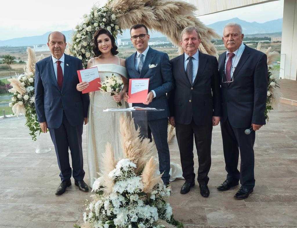 Karahasan’ın nikahı Kıbrıs’ta devlet erkanını buluşturdu