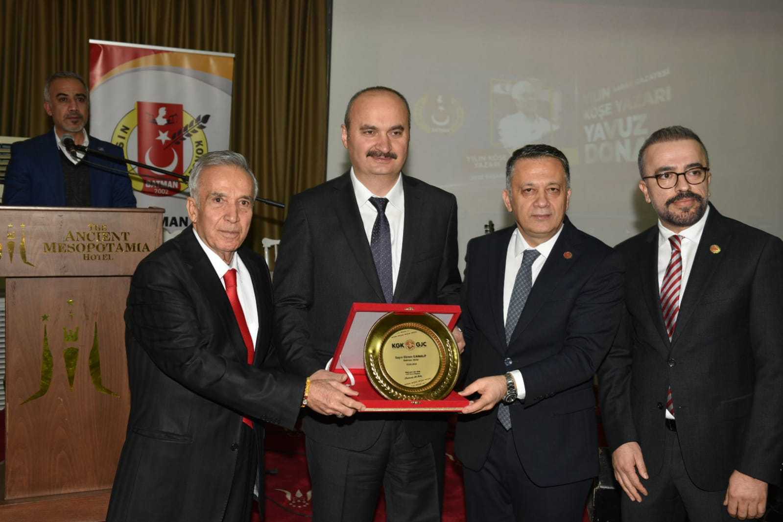 Batman’da ödül gecesi: Donat, Dim ve Demir’e ödül