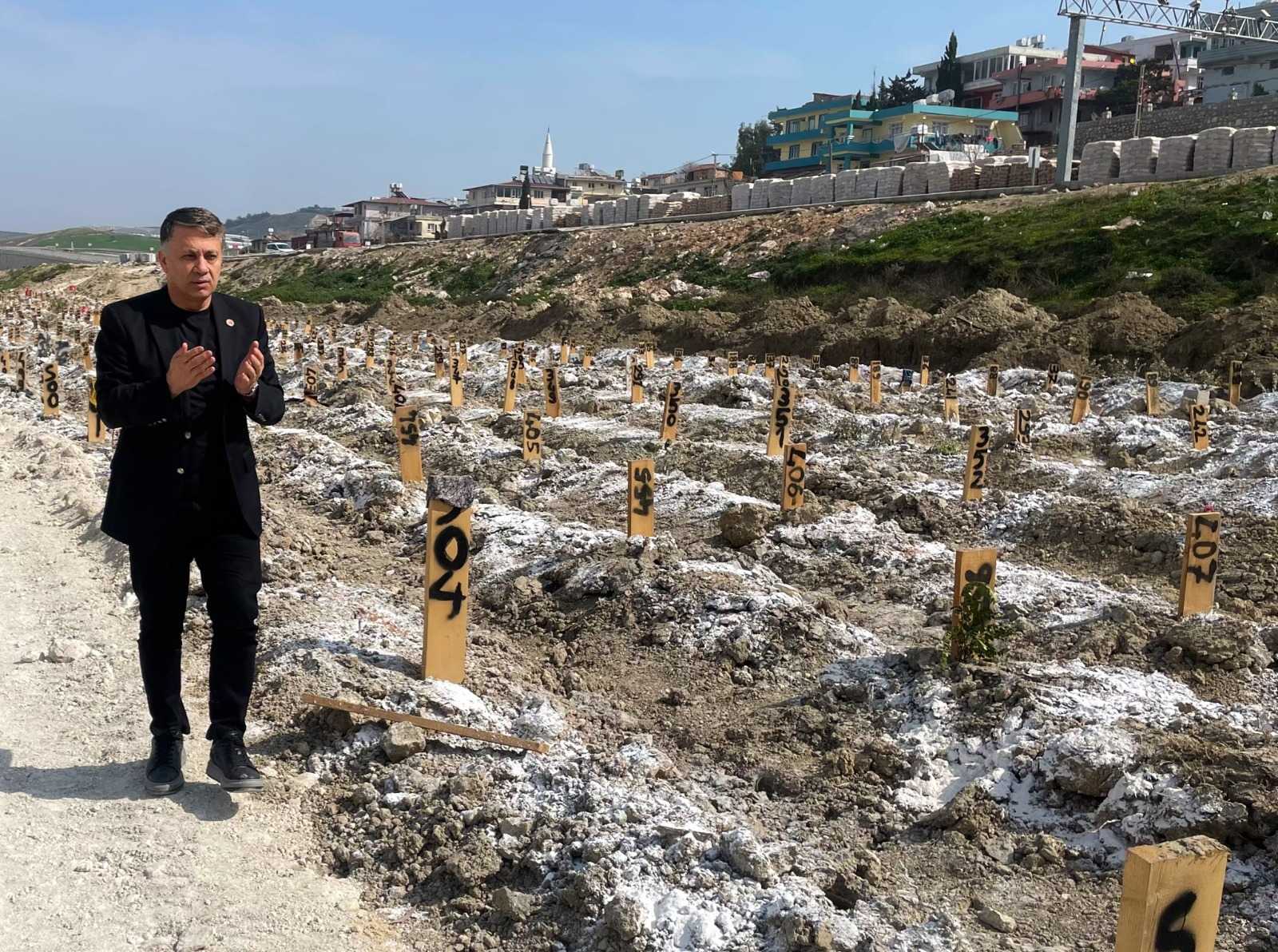 KGK heyeti acının başkenti Hatay’da: Sözün bittiği yer