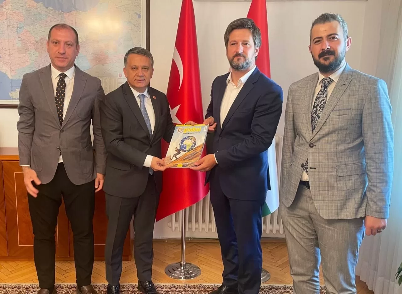 KGK’dan ‘Macaristan’ adımı