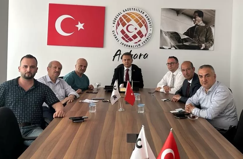 HEGEM’den KGK’ya ‘Şiddetle mücadele’ teşekkürü