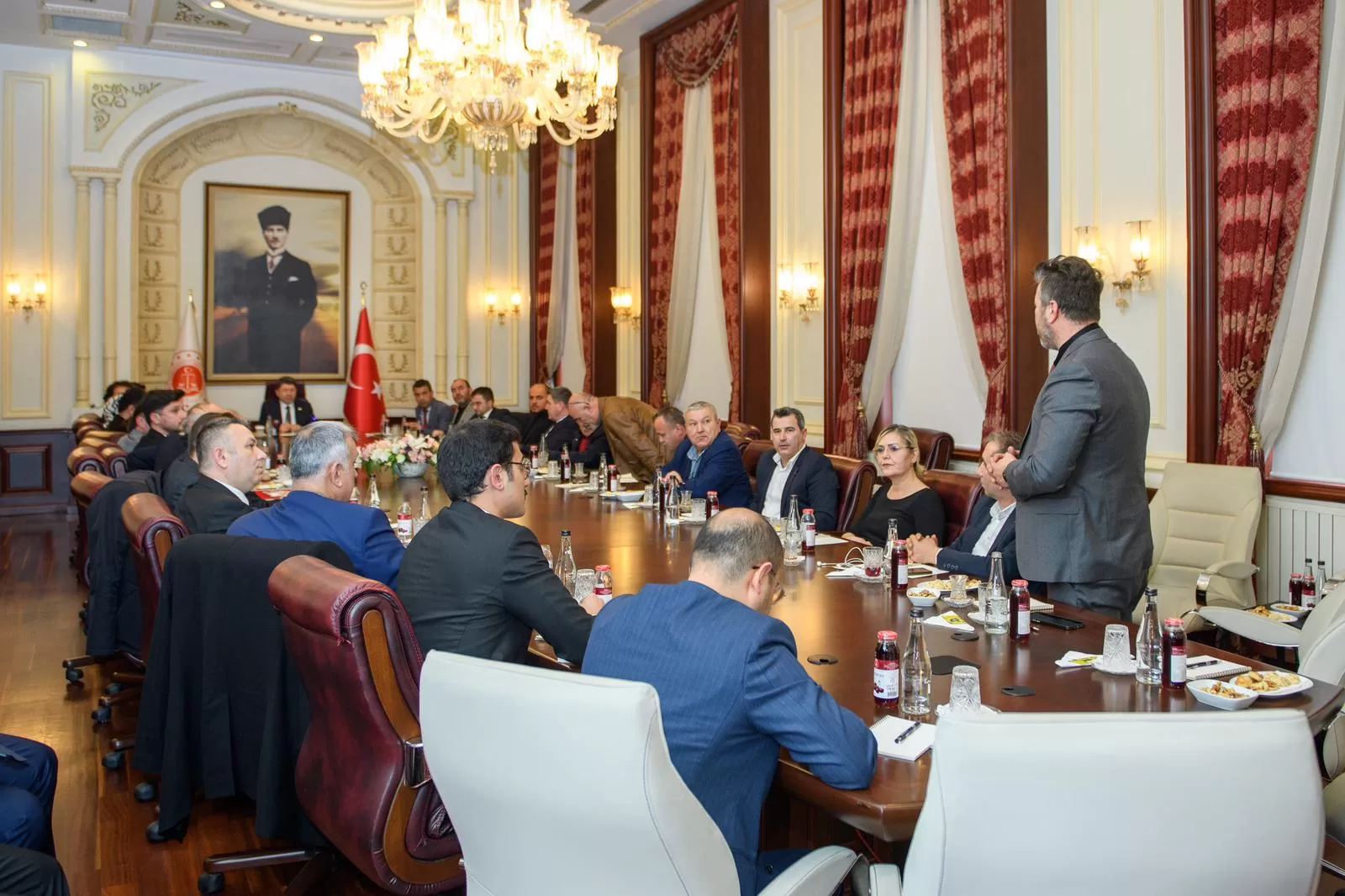 Yerel basının talepleri Adalet Bakanı Tunç’ta