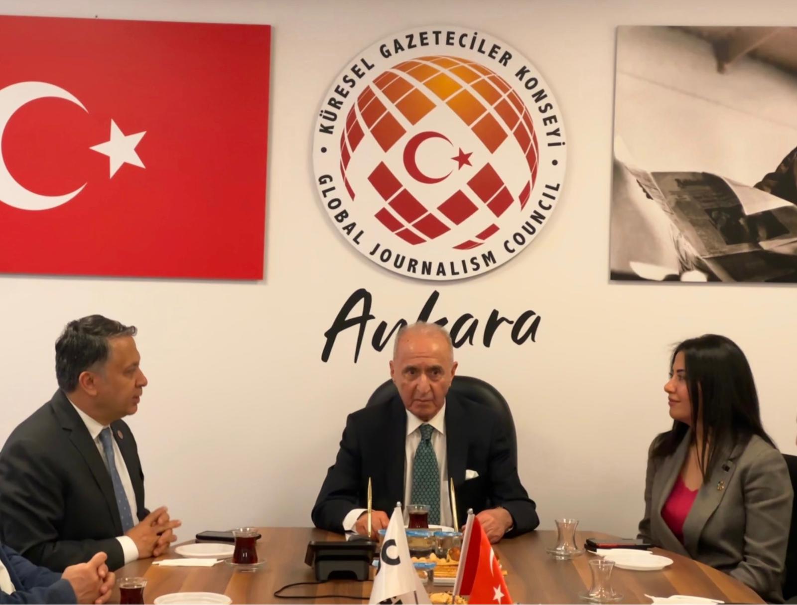 Hikmet Çetin: AK Parti-CHP ittifakı ülkenin tüm sorunlarını çözer